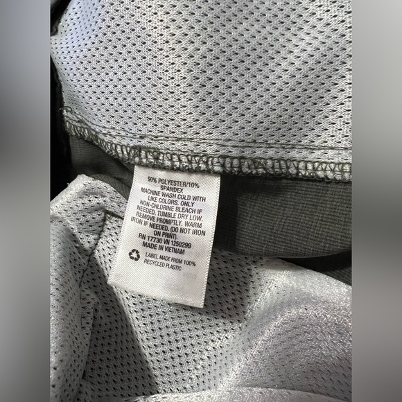 Goodfellow & Co Men’s Green 9” Hybrid Swim Shorts UPF 50+ - Picture 8 of 11